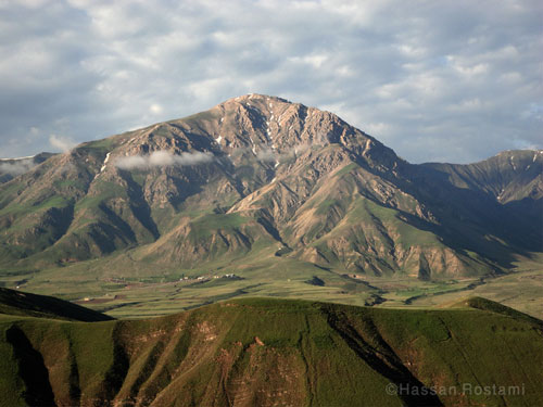 قله علمدار (3155 متر)